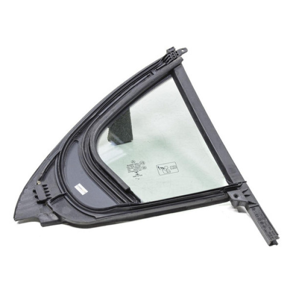 Vidro Vigia Traseiro Esq Mercedes A200 2015 A1767300300