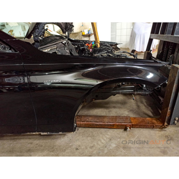 Paralama Direito Mercedes C43 Amg 2018 A2058800218