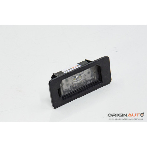 Luz De Placa Bmw X1 S20i Activeflex F48 2017 7193293
