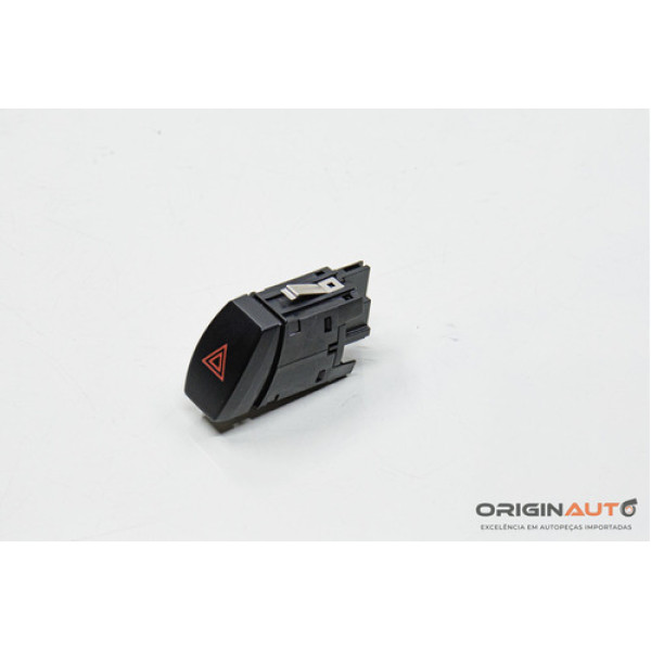 Botao Alerta Bmw X1 S20i Activeflex F48 2017 9389075