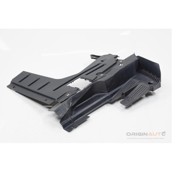 Protetor Assoalho Traseiro Direito Audi Q3 8u 2.0 180cv Quat