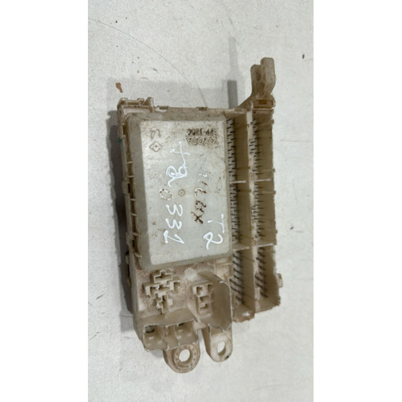 Caixa Fusível Interno Toyota Hilux 2011 / 2015 L2 L2 Caixa Fusível Interno Toyota Hilux 2011 / 2015 L2 L2