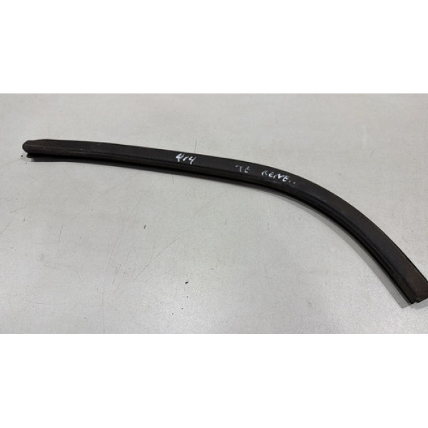 Borracha Lateral Traseira Esquerda Jeep Renegade Acabamento