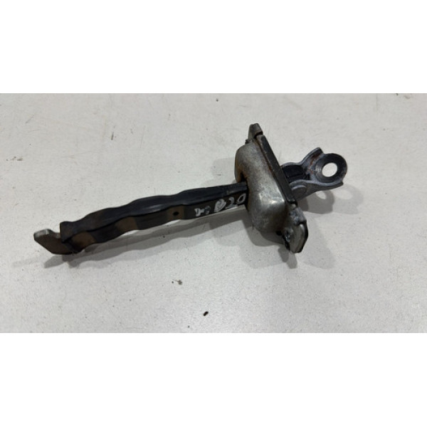 Limitador Porta Dianteira Direita Hyundai Hb20 2013 Á 19