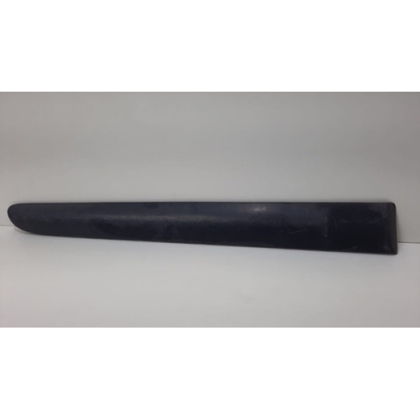 Friso Porta Traseira Direita Renault Clio 00/12 8200027509