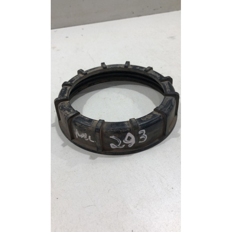 Porca Trava Bomba Combustível Tanque Amarok 321201375a Porca Trava Bomba Combustível Tanque Amarok 321201375a