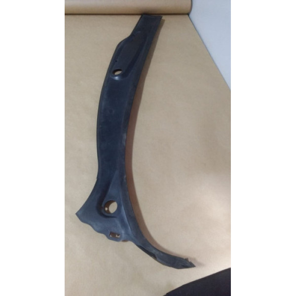 Churrasqueira Para Brisa Lado Esquerdo Peugeot 206 207
