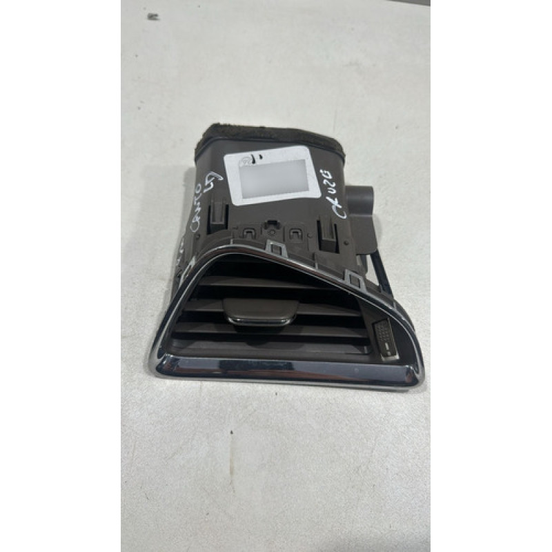 Difusor Ar Lateral Direito Cruze 1.4 Ltz 2017 Á 2021 Difusor Ar Lateral Direito Cruze 1.4 Ltz 2017 Á 2021