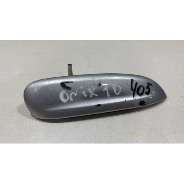 Maçaneta Externa Traseira Direita Gm Onix 52045798 Usado