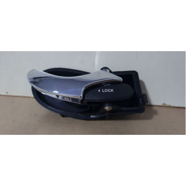 Maçaneta Interna Direito Ford Focus 01/08 Cromada