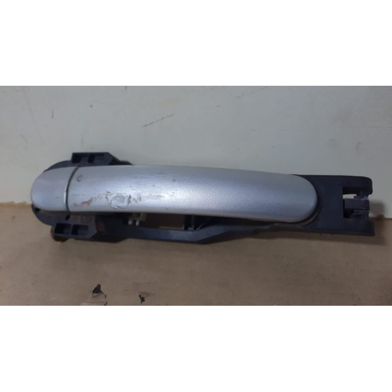 Maçaneta Externa Direita Vw Fox 2004 Á 2014 5z4837886 Maçaneta Externa Direita Vw Fox 2004 Á 2014 5z4837886