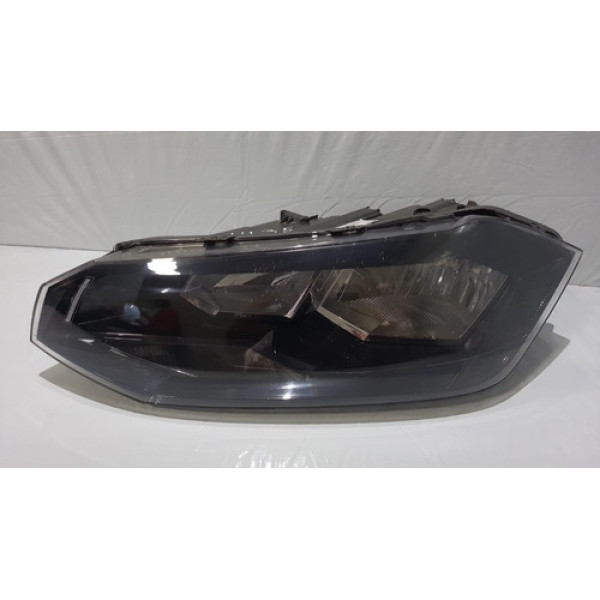 Farol Esquerdo Polo Virtus 2018/2020 Friso Preto Com Detalhe