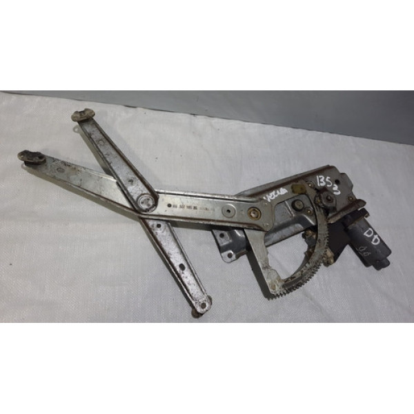 Máquina Vidro Dianteiro Direito Gm Vectra 1994 1995 1996