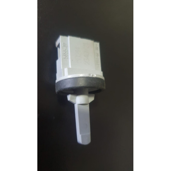 Sensor Temperatura Ar Condicionado Digita A3 Jetta Bora Golf