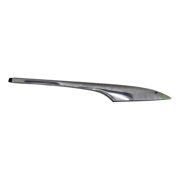 Friso Cromado Porta Tras Chery Tiggo 8 Le 2021 2024 Detalhe
