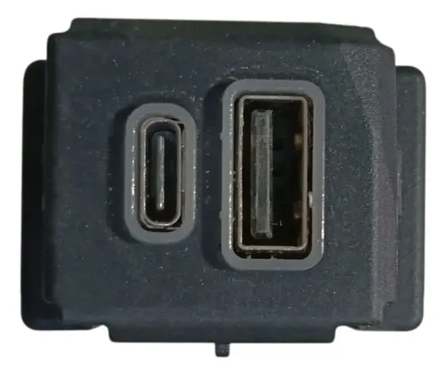 Tomada Usb Tipo C Rampage Laramie 2.0 Diesel 2024