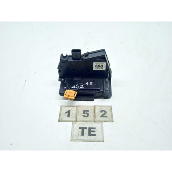 Fechadura Porta Traseira Esquerda Gm Spin 2017 A 2021 152