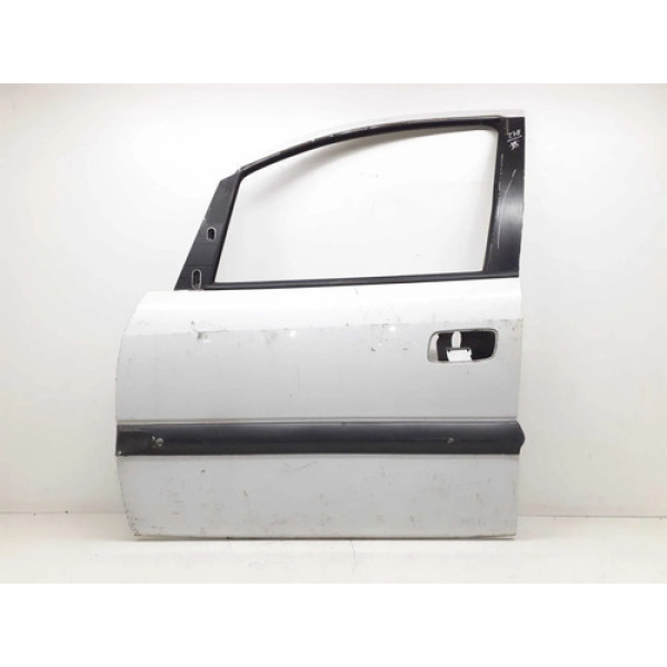 Porta Dianteira Esquerda Gm Zafira 2001 A 2012 Dianteira Esquerdo Branco