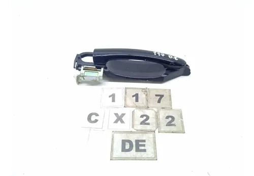 Macaneta Externa Dianteira Esquerda Fiat Strada 2021 A 2024  Dianteira