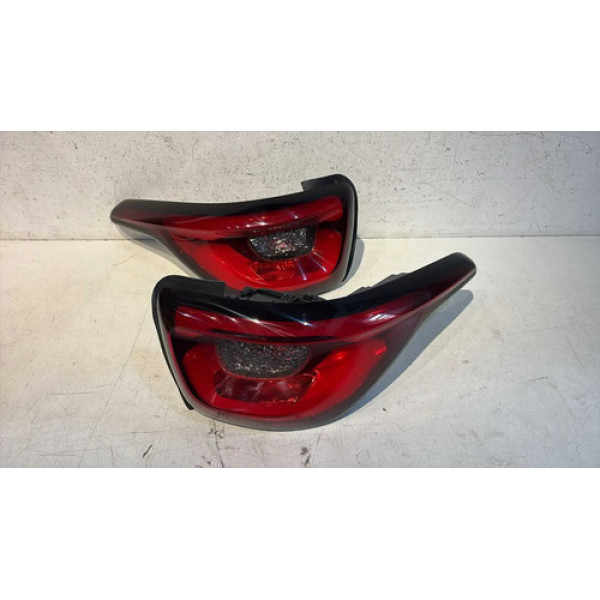 Par De Lanternas Fiat Toro 2016 2017 2018 2019 2020/2024 Ambos Lados Vermelho