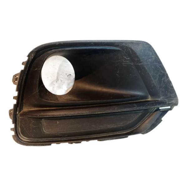 Moldura Farol De Milha Gm Tracker 2017 2018 2019 2020 L.d Preto Direito