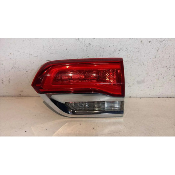 Lanterna Tampa Direita Jeep Grand Cherokee 2015 2016/2021 Direito/passageiro Vermelho