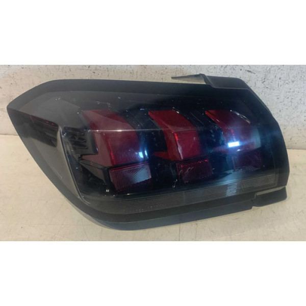 Lanterna Esquerda Peugeot 208 2020 2021 2022 2023 2024 Direito/passageiro Preto