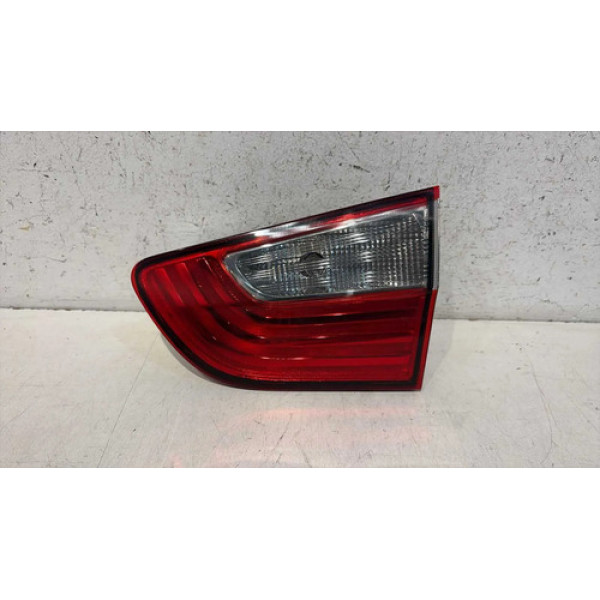 Lanterna Tampa Direita Fiat Grand Siena 2012 2013 2014-2021 Direito/passageiro Vermelho