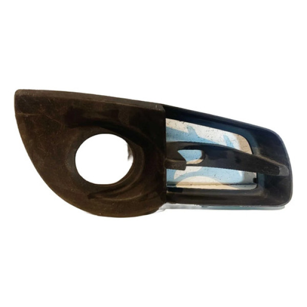 Moldura Farol Milha Gm Montana 2013 2014 2015 2016 2017 L.d Preto Direito