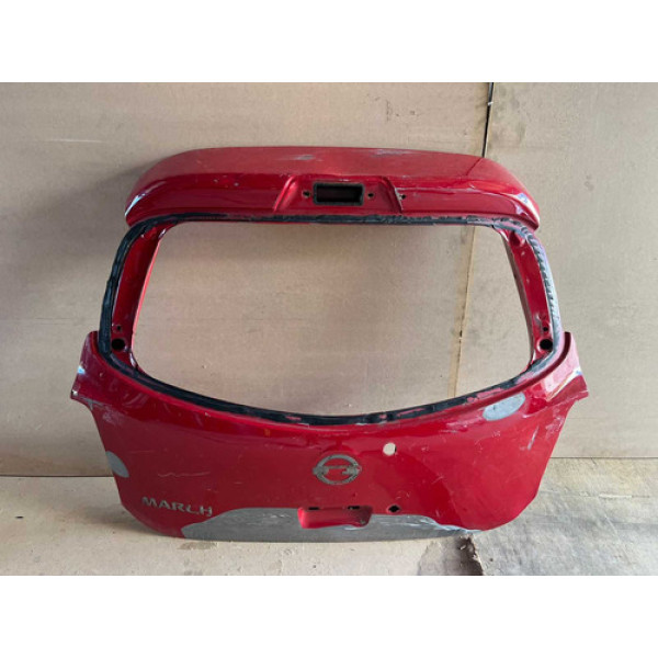 Tampa Traseira Nissan March 2011 2012 2013 2014 A 2019 Origi Vermelho