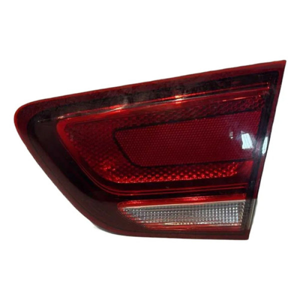 Lanterna Tampa Traseira Gm Cobalt 2016 2018 2020 L.d Direito/passageiro Vermelho