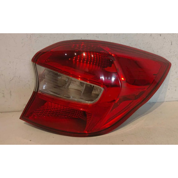 Lanterna Direita Ford Ka Hatch 2015 2016 2017 2018 Usado Direito/passageiro Vermelho