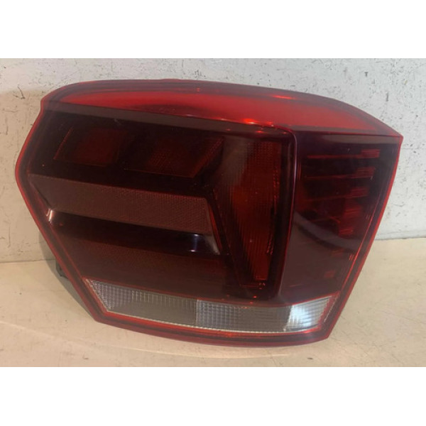 Lanterna Direita Vw Polo 2018 2019 2020 2021 2022 Direito/passageiro Vermelho