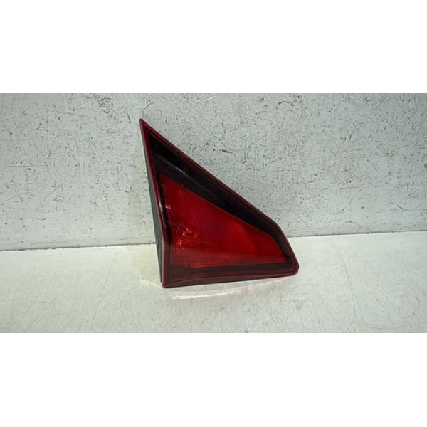 Lanterna Esquerda Tampa Nissan Kicks 2017 2018 2019 20/2021 Esquerdo/motorista Vermelho