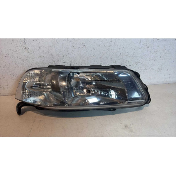 Farol Direito Gol G3 Parati Saveiro 1999 2000 2001 2002/2005 Direito/passageiro