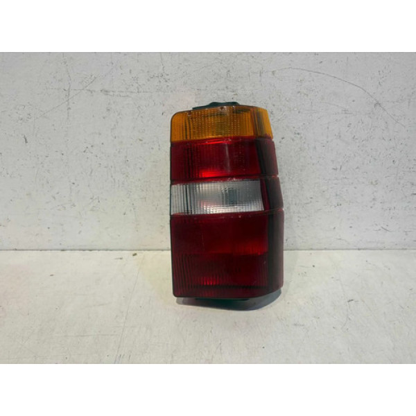 Lanterna Esquerda Fiorino 1986 A 98 99 00 01 02 03 Esquerdo/motorista Vermelho