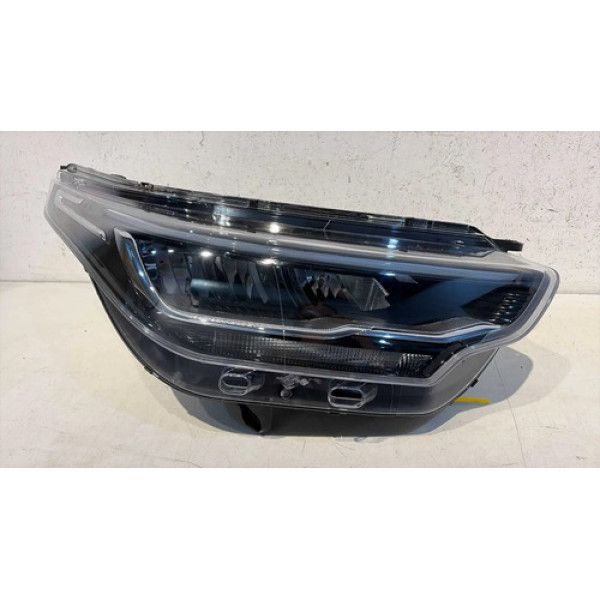 Farol Direito Fiat Strada Full Led 2021 2022 2023 2024 2025 Direito/passageiro