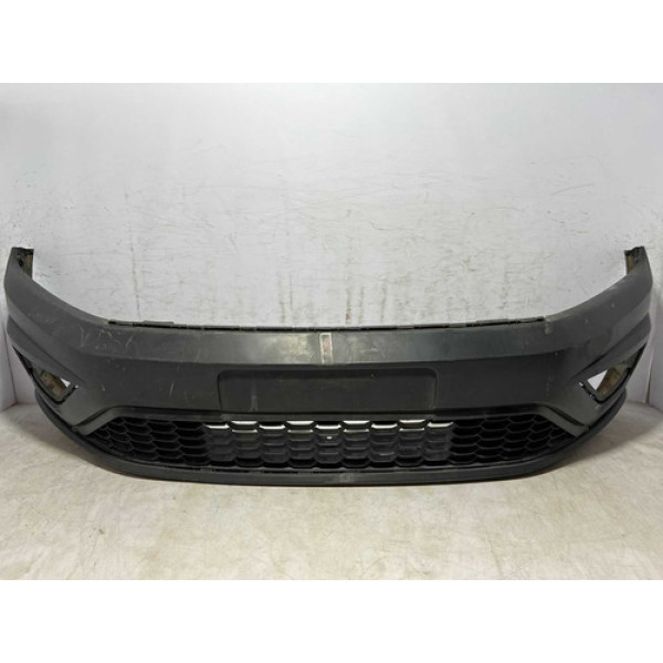 Parachoque Vw Saveiro  Robust G7 2017 2018 2019 / Original Preto