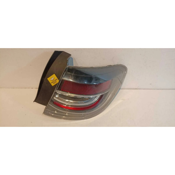Lanterna Renault Sandero Stepway L.d 2020 2021 2022 / Orig Direito/passageiro Vermelho