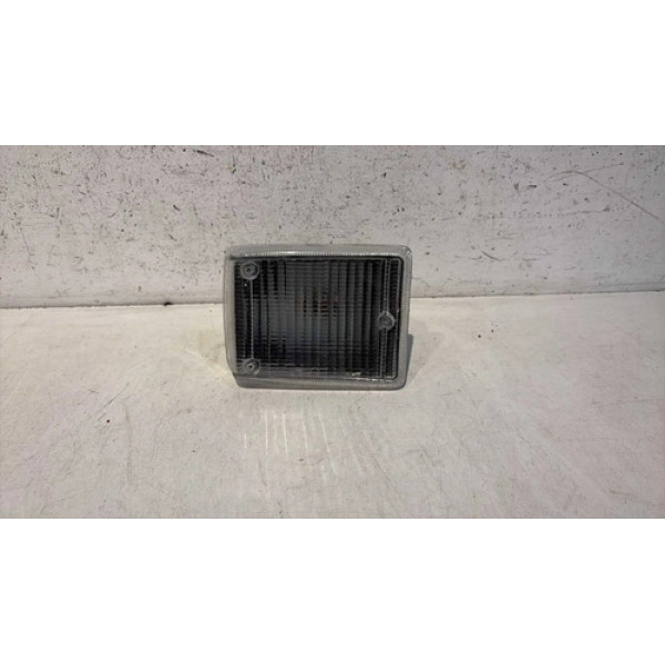 Lanterna Pisca Dianteira Direita Kombi Clipper 1974/2014 Branco