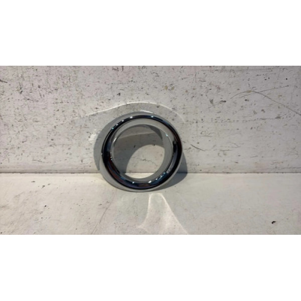Moldura Cromada Milha Esquerdo Sandero Logan 2014/2019 Cromado Ambos Lados