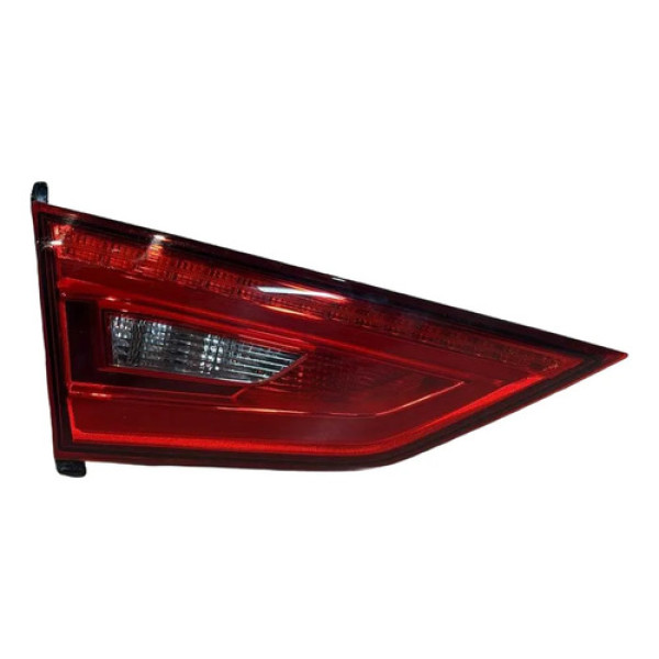 Lanterna Tampa Traseira Esquerda Audi A3 2014 2015 2016 2017 Direito/passageiro Vermelho