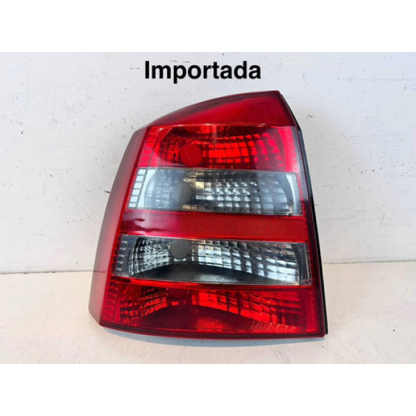Lanterna Gm Astra Hatch L.e 2003 2004 2005 2009 2010 Imp Esquerdo/motorista Vermelho