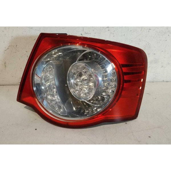 Lanterna Direita Volkswagen Jetta 2007 2008 2009 2010 Direito/passageiro Vermelho