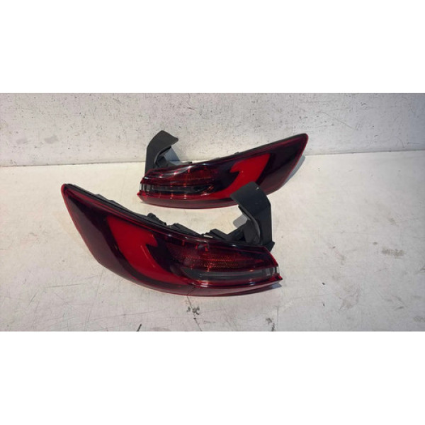 Par De Lanternas Fiat Fastback 2023 2024 2025 Usado Original Ambos Lados Vermelho