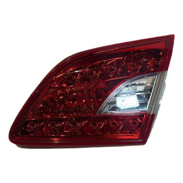 Lanterna Tampa Nissan Sentra 2013 2014 2015 2016 L.d Vermelho