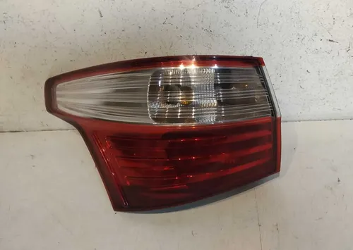 Lanterna Esquerda Fiat Grand Siena 2012/2021 Esquerdo/motorista Vermelho