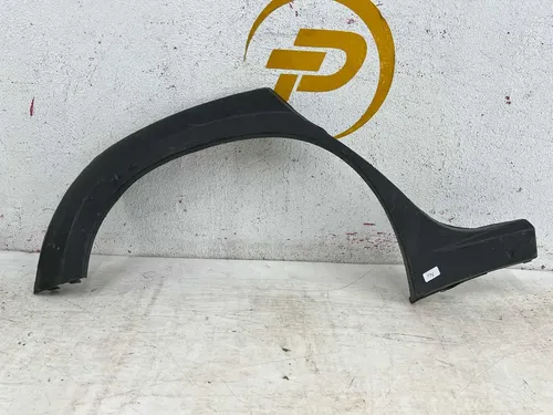 Moldura Paralama Traseiro Fiat Pulse L.d 2021 A 2023 / Orig Preto
