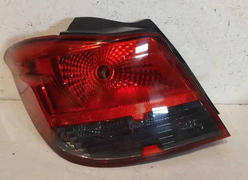 Lanterna Esquerda Chevrolet Onix 2013 2014 2015 2016 Fume Esquerdo/motorista Vermelho
