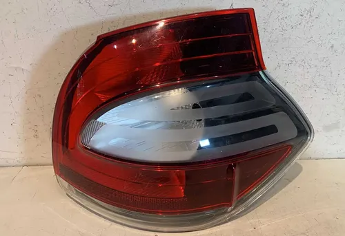 Lanterna Traseira Direita Fiat Mobi 2016 2017 2018 /2024 Direito/passageiro Vermelho